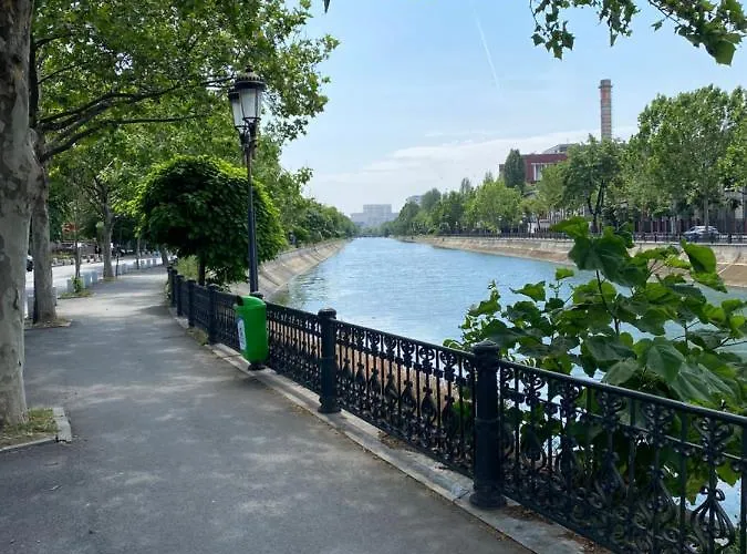 Orhideea بوخارست