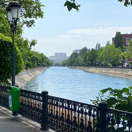 Orhideea * Bucharest